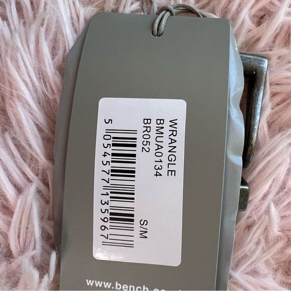 Bench Brown with Reversible Blue Leather Belt NWT size small/medium - Picture 3 of 4